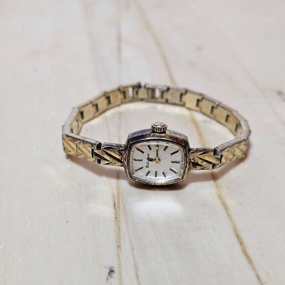 Vintage Bulova P-0 Ladies Gold Plated Cocktail Watch Mechanical Wind Working - Picture 1 of 12